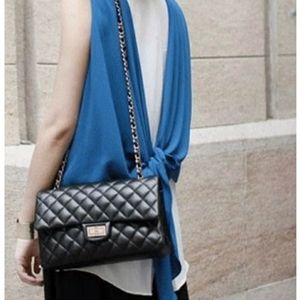 NWOT| ADELE LAMBSKIN BAG 🎒